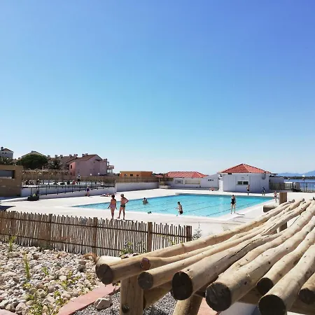 Appartamento Presqu'ile De Cap Coudalere Avec - Piscine -terrasse - Aire De Jeux D'enfants - Parking - Terrain Multisport - Commerces - Restaurant