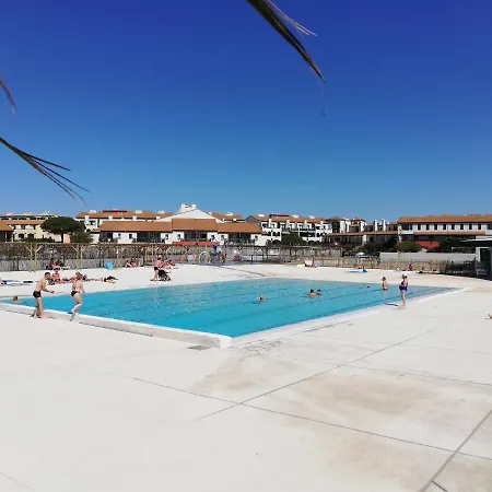 Presqu'ile De Cap Coudalere Avec - Piscine -terrasse - Aire De Jeux D'enfants - Parking - Terrain Multisport - דירה לה ברקרה